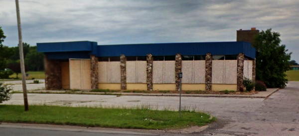 Big Boy Restaurants (Elias Brothers, Elias Bros) - Saginaw - 3355 Holland Rd (newer photo)